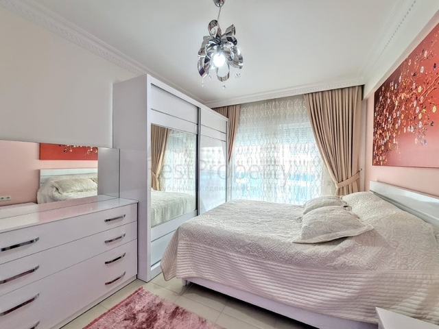 شقة فاخرة - ضمن مجمع 5 نجوم -في مهموتلار / الانيا 