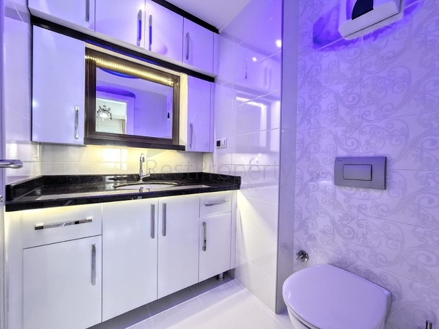 شقة فاخرة - ضمن مجمع 5 نجوم -في مهموتلار / الانيا 