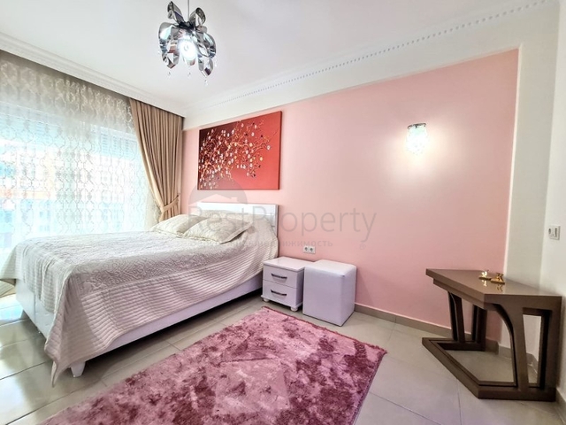 شقة فاخرة - ضمن مجمع 5 نجوم -في مهموتلار / الانيا 