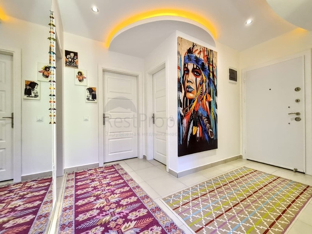 شقة فاخرة - ضمن مجمع 5 نجوم -في مهموتلار / الانيا 