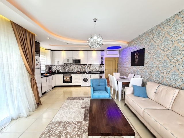 شقة فاخرة - ضمن مجمع 5 نجوم -في مهموتلار / الانيا 