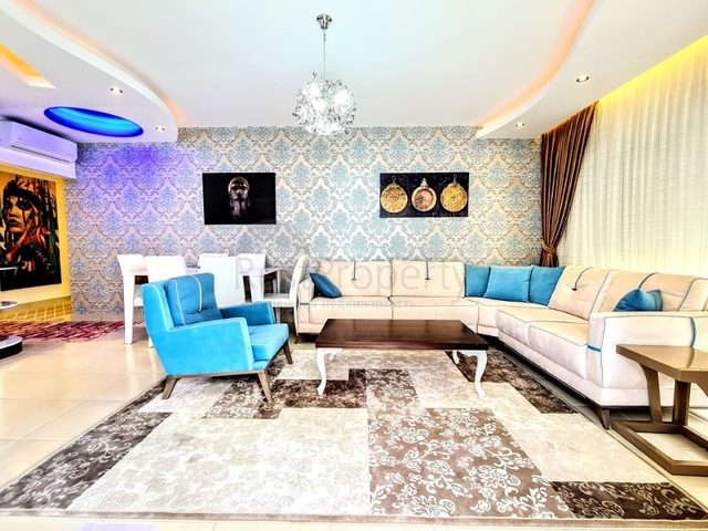 شقة فاخرة - ضمن مجمع 5 نجوم -في مهموتلار / الانيا 