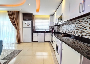 شقة فاخرة - ضمن مجمع 5 نجوم -في مهموتلار / الانيا 