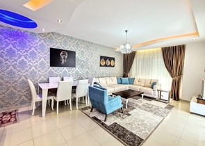 شقة فاخرة - ضمن مجمع 5 نجوم -في مهموتلار / الانيا 