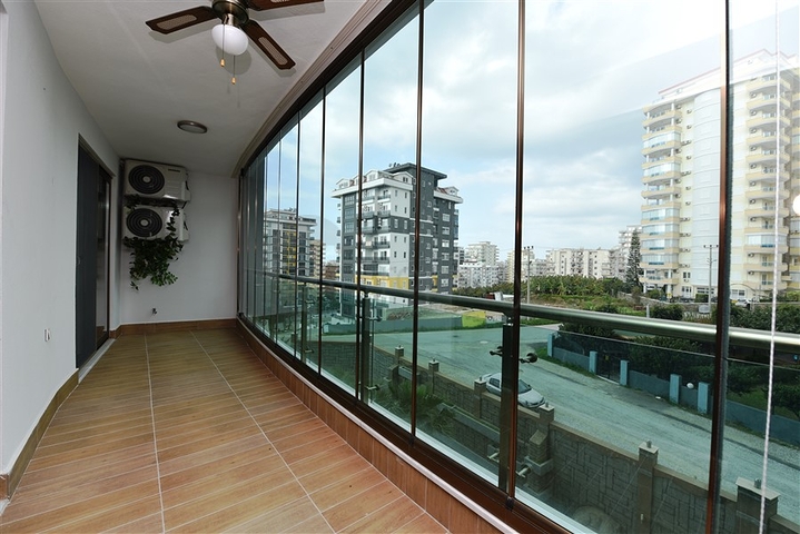 مجمع بخدمات مميزة - شقة تصميم 1+1 - في مهموتلار / الانيا 