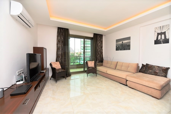 مجمع بخدمات مميزة - شقة تصميم 1+1 - في مهموتلار / الانيا 