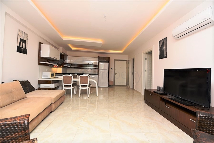 مجمع بخدمات مميزة - شقة تصميم 1+1 - في مهموتلار / الانيا 