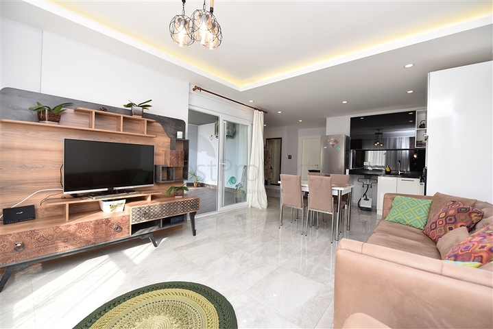 واسعة نسبيا - شقة 1+1 - مفروشة - في مهموتلار / الانيا 