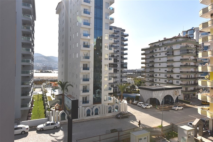 واسعة نسبيا - شقة 1+1 - مفروشة - في مهموتلار / الانيا 