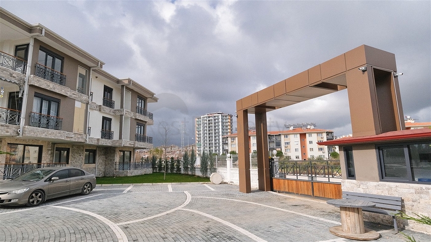 شقق 1 + 1 و 2 + 1 في دوشيميتي أنطاليا