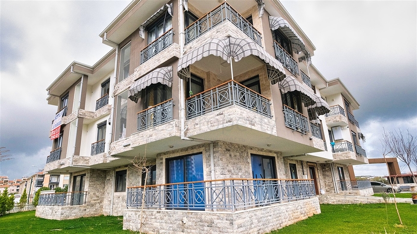 شقق 1 + 1 و 2 + 1 في دوشيميتي أنطاليا