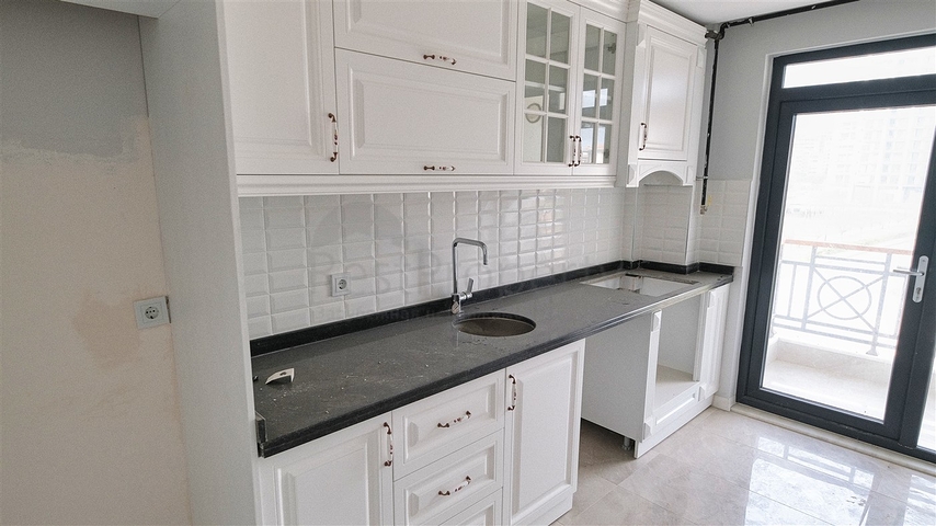 شقق 1 + 1 و 2 + 1 في دوشيميتي أنطاليا