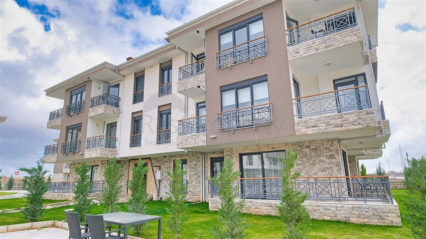 شقق 1 + 1 و 2 + 1 في دوشيميتي أنطاليا