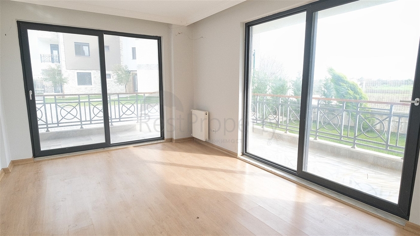 شقق 1 + 1 و 2 + 1 في دوشيميتي أنطاليا