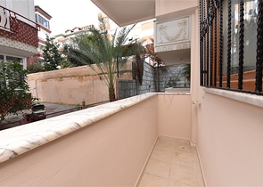 شقة 3 غرف وصالة - واسعة - في مركز مدينة الانيا