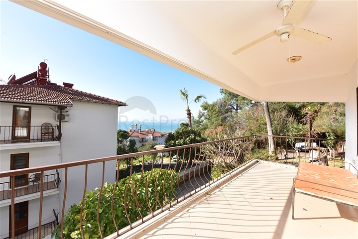 اطلالة بحرية - شقة 2 غرفة وصالة -مؤثثة - في كارجي جاك / الانيا 