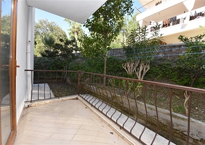 اطلالة بحرية - شقة 2 غرفة وصالة -مؤثثة - في كارجي جاك / الانيا 