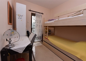 اطلالة بحرية - شقة 2 غرفة وصالة -مؤثثة - في كارجي جاك / الانيا 