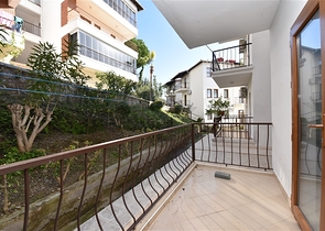 اطلالة بحرية - شقة 2 غرفة وصالة -مؤثثة - في كارجي جاك / الانيا 