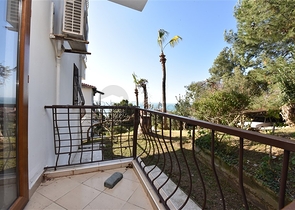 اطلالة بحرية - شقة 2 غرفة وصالة -مؤثثة - في كارجي جاك / الانيا 