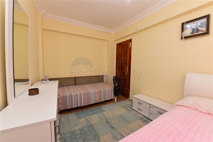 اطلالة بحر - شقة 3غرف وصالة - مفروشة - في كارجي جاك / الانيا 