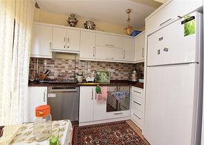 اطلالة بحر - شقة 3غرف وصالة - مفروشة - في كارجي جاك / الانيا 