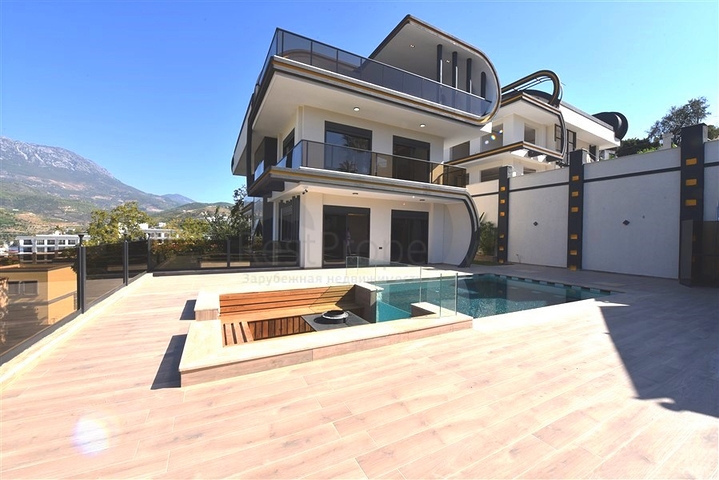 تصميم مميز وموقع استراتيجي -فلل فاخرة -5 غرف وصالة -اطلالة بحر -كارجي جاك / الانيا