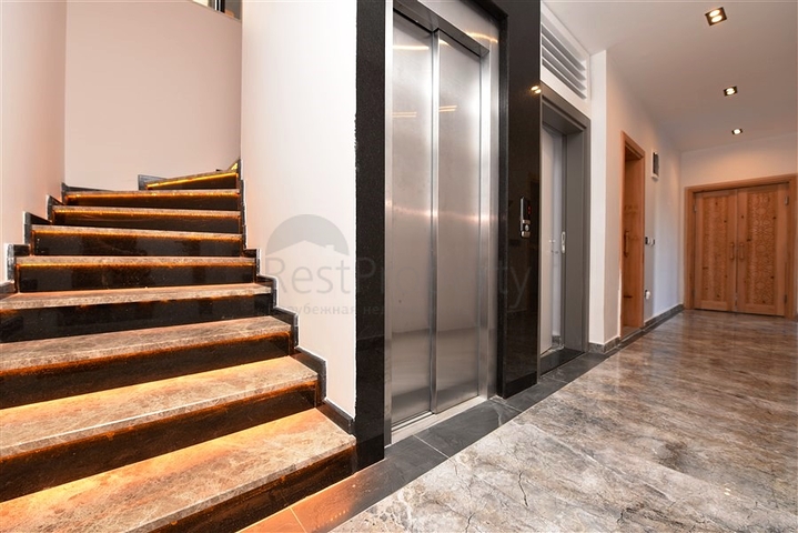 تصميم مميز وموقع استراتيجي -فلل فاخرة -5 غرف وصالة -اطلالة بحر -كارجي جاك / الانيا