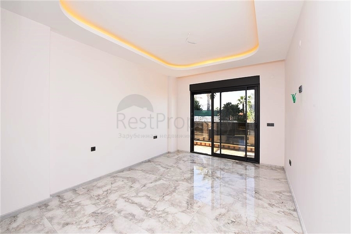 تصميم مميز وموقع استراتيجي -فلل فاخرة -5 غرف وصالة -اطلالة بحر -كارجي جاك / الانيا