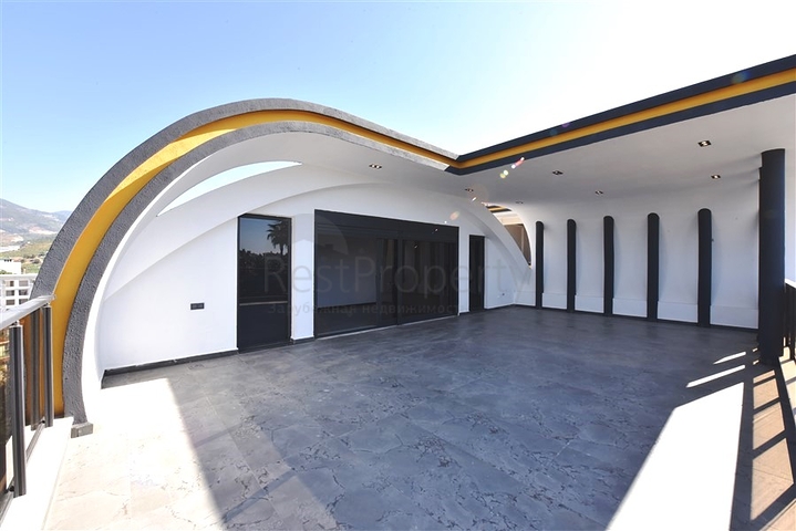 تصميم مميز وموقع استراتيجي -فلل فاخرة -5 غرف وصالة -اطلالة بحر -كارجي جاك / الانيا