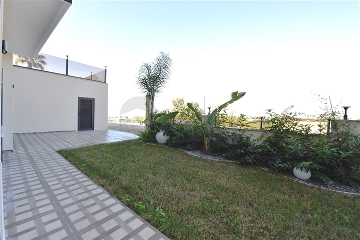 تصميم مميز وموقع استراتيجي -فلل فاخرة -5 غرف وصالة -اطلالة بحر -كارجي جاك / الانيا