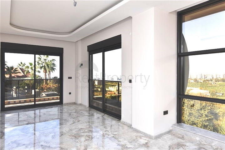 تصميم مميز وموقع استراتيجي -فلل فاخرة -5 غرف وصالة -اطلالة بحر -كارجي جاك / الانيا