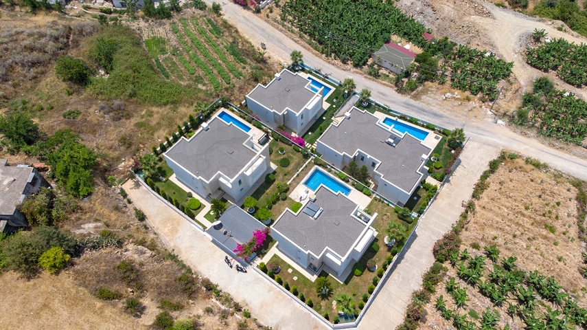 فلل باطلالة بحرية - تصميم انيق - في كارجي جاك / الانيا 