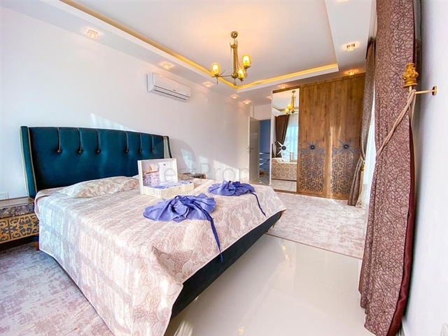 فلل باطلالة بحرية - تصميم انيق - في كارجي جاك / الانيا 