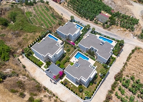 فلل باطلالة بحرية - تصميم انيق - في كارجي جاك / الانيا 