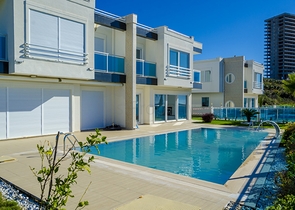 فلل باطلالة بحرية - تصميم انيق - في كارجي جاك / الانيا 