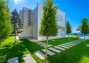 فلل باطلالة بحرية - تصميم انيق - في كارجي جاك / الانيا 