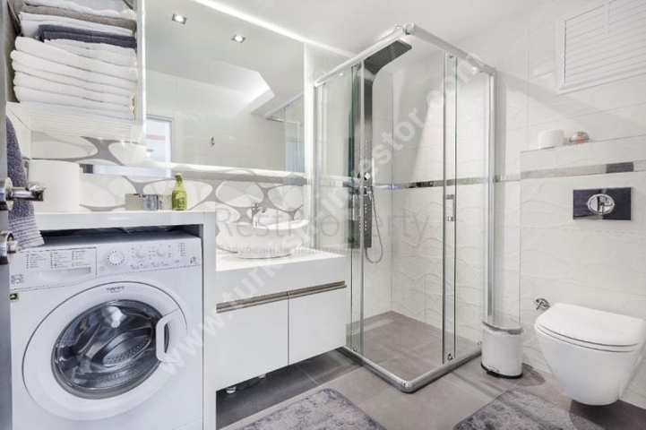 ضمن مجمع مميز - شقة باطلالة بحر -تصميم 1+1 - مؤثثة - في كارجي جاك / الانيا 