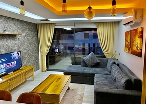 ضمن مجمع مميز - شقة باطلالة بحر -تصميم 1+1 - مؤثثة - في كارجي جاك / الانيا 