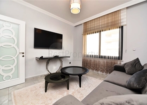 على البحر مباشرة - شقة 3 غرف وصالة -اثاث فاخر - في كاستل / الانيا 