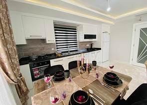 شقق واسعة - تصميم 2 غرفة وصالة - مجمع فاخر - في مهموتلار / الانيا 