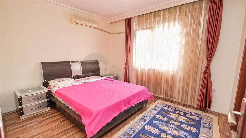 بنتهاوس واسع 5 + 1 مع أثاث على مسافة قريبة من البحر