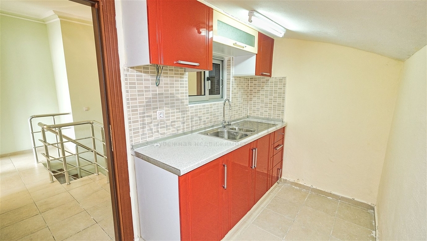 بنتهاوس واسع 5 + 1 مع أثاث على مسافة قريبة من البحر