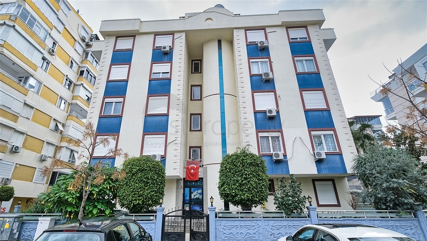 بنتهاوس واسع 5 + 1 مع أثاث على مسافة قريبة من البحر