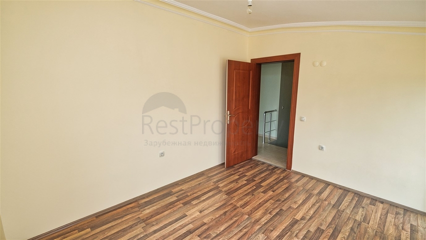 بنتهاوس واسع 5 + 1 مع أثاث على مسافة قريبة من البحر