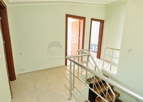 بنتهاوس واسع 5 + 1 مع أثاث على مسافة قريبة من البحر