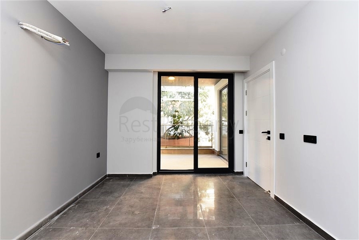 100 متر الى شاطئ كليوباترا - شقة غرفة وصالة - في مركز الانيا 