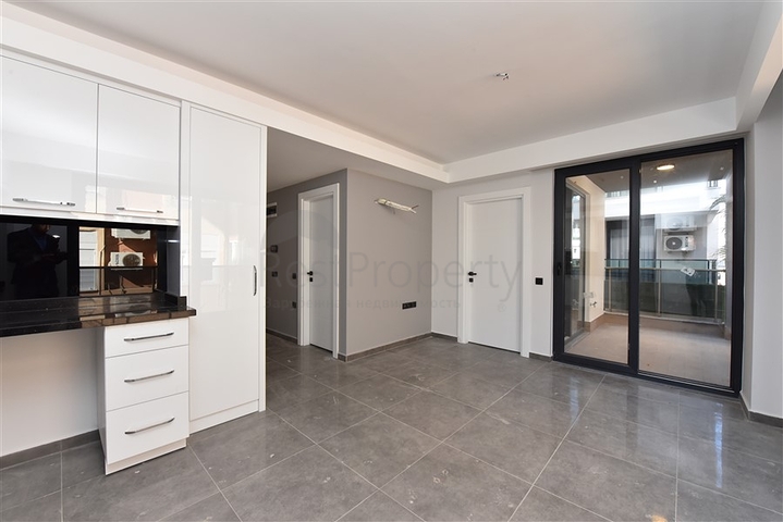 100 متر الى شاطئ كليوباترا - شقة غرفة وصالة - في مركز الانيا 