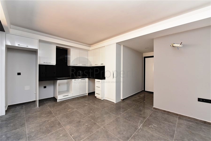 100 متر الى شاطئ كليوباترا - شقة غرفة وصالة - في مركز الانيا 