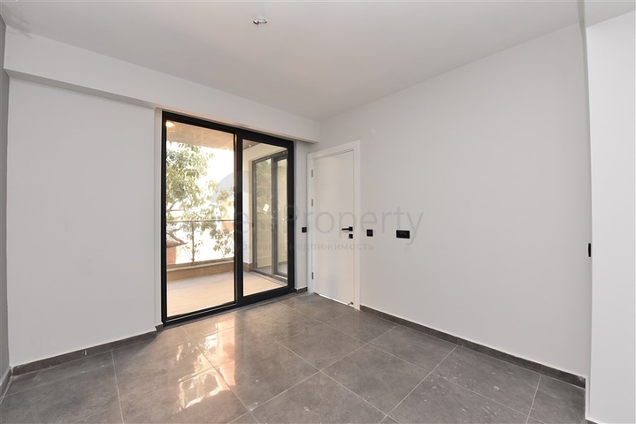 100 متر الى شاطئ كليوباترا - شقة غرفة وصالة - في مركز الانيا 